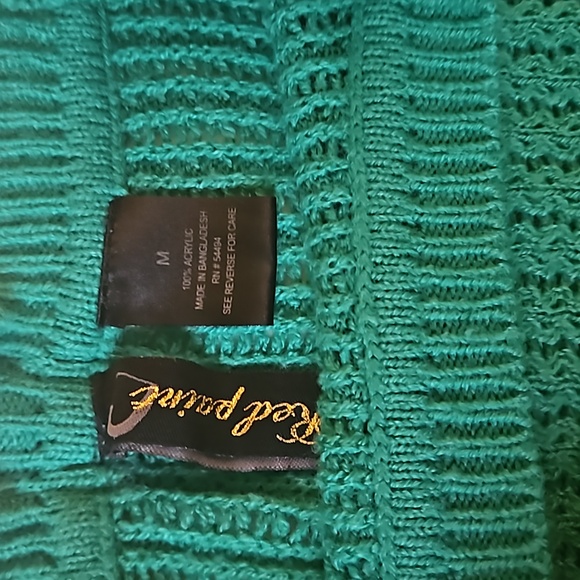 Red Paint Cable Knit Sweater - Picture 5 of 5